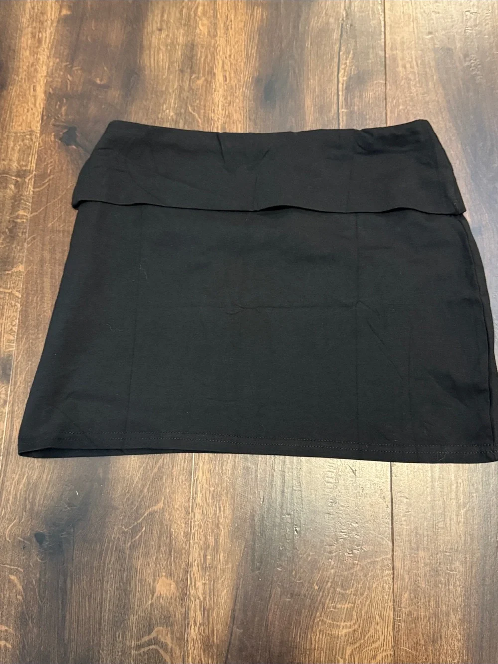 Classic Black Stretch Women's Mini Skirt - Sleek Everyday Style Size S